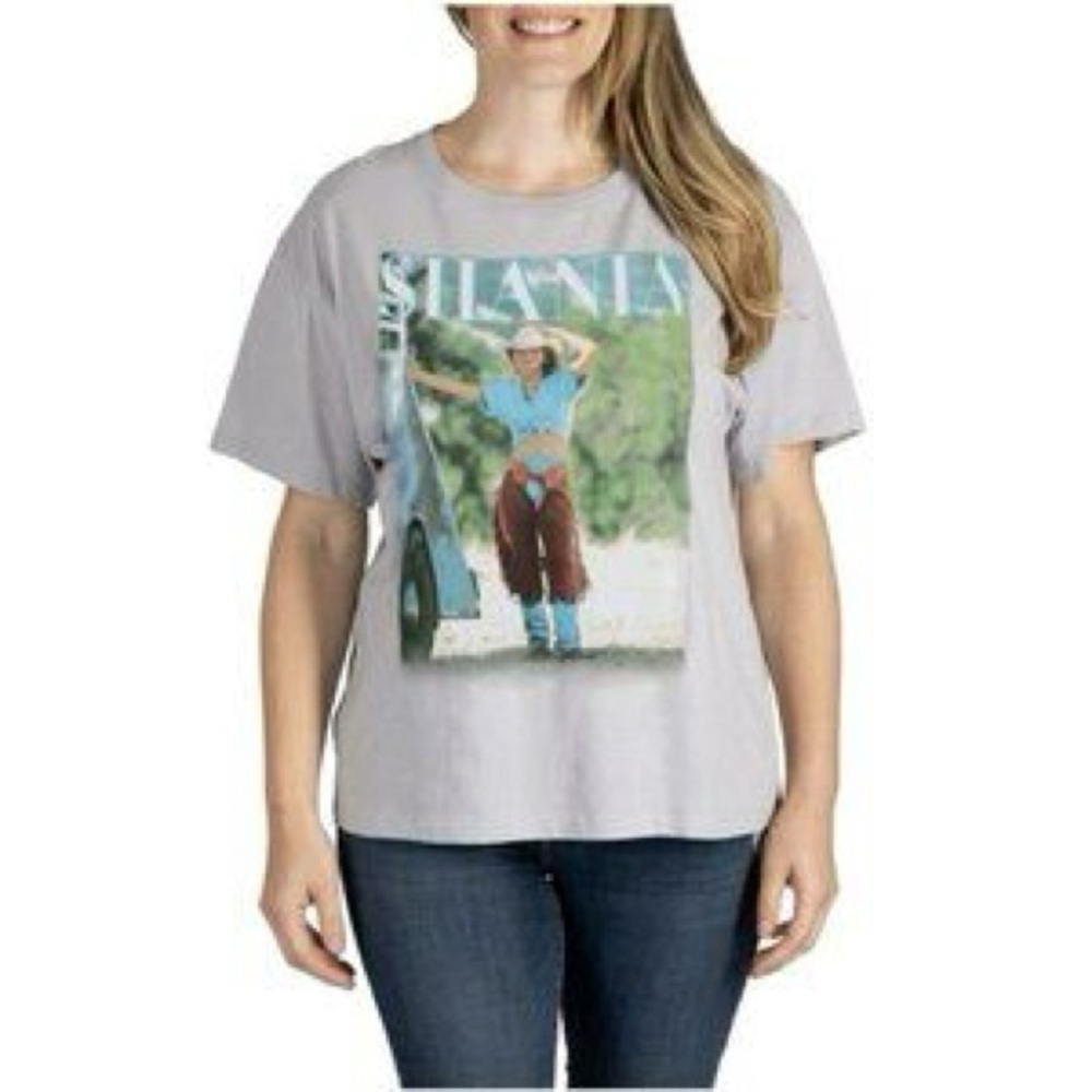 Shania Twain NWT gray graphic tshirt size medium 21” p2p